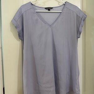 Express lavender short sleeve v-neck blouse, size L